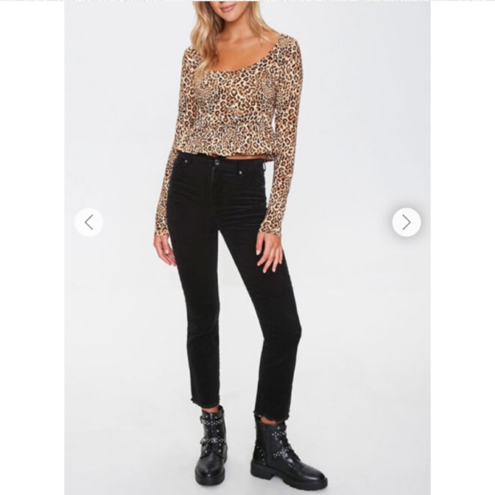 Leopard Print Ruffle-Trim Top - Picture 3 of 6